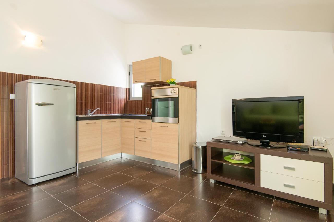 Gemma Di Cattaro Apartments Bagian luar foto